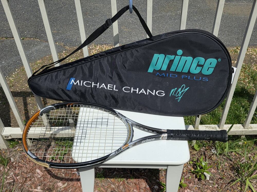 Vtg Prince Triple Threat Air DB Tennis Racket (TC122D) 4 3/8" Strung OS M. Chang